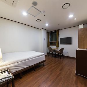 Deluxe Double Room Sauna Access